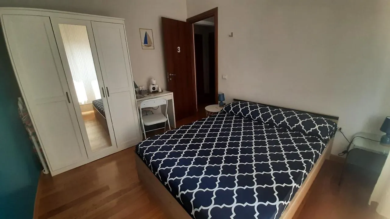 Guest house Luna Rossa Rooms Cagliari Italy